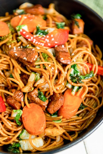 Instant Pot Lo Mein with Pork - The Travel Palate