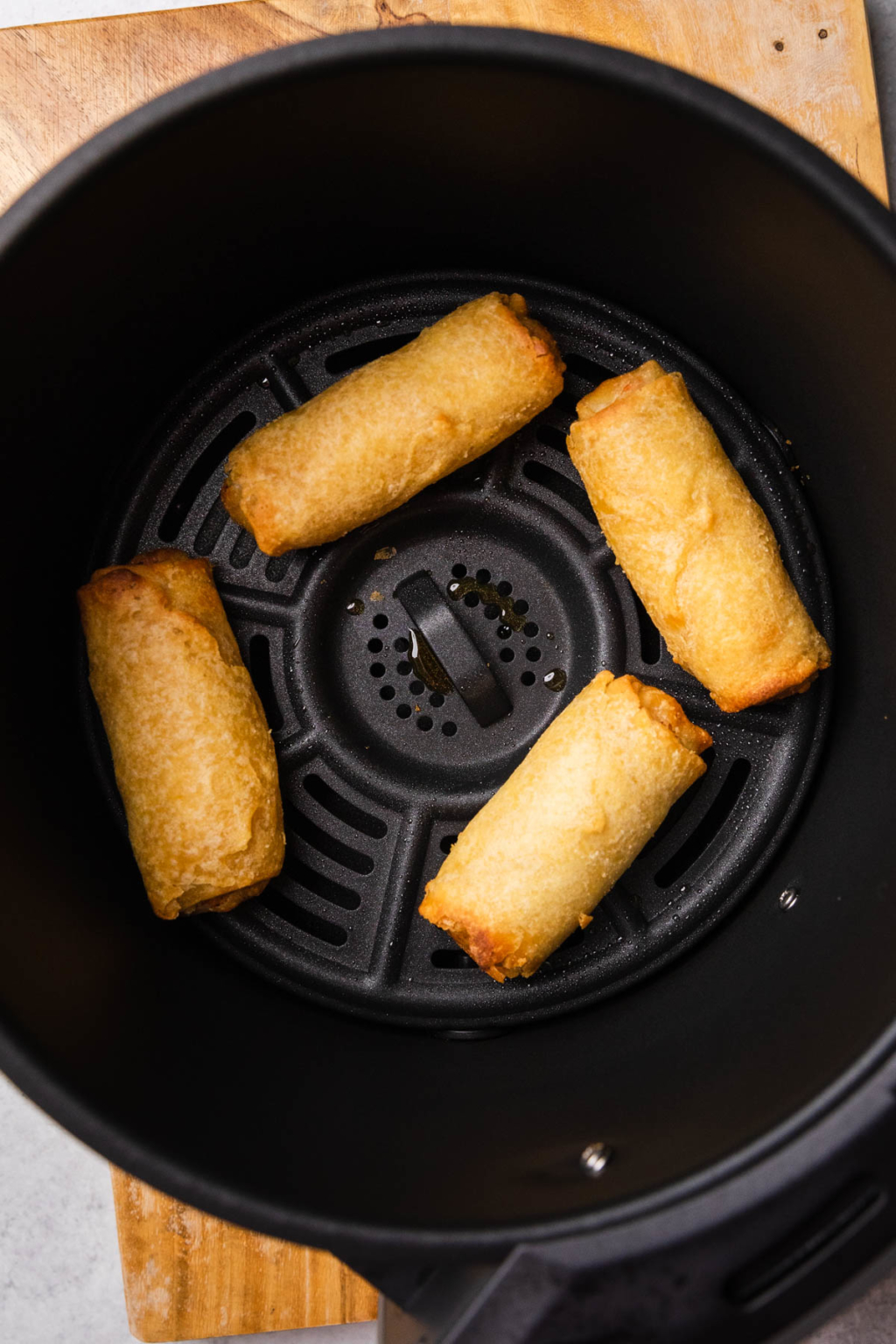 How to Cook Frozen Tai Pei Egg Rolls in Air Fryer - The Travel Palate