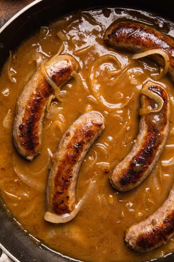 Gravy Recipe With Onion and Guinness Stout Beer - The Travel Palate