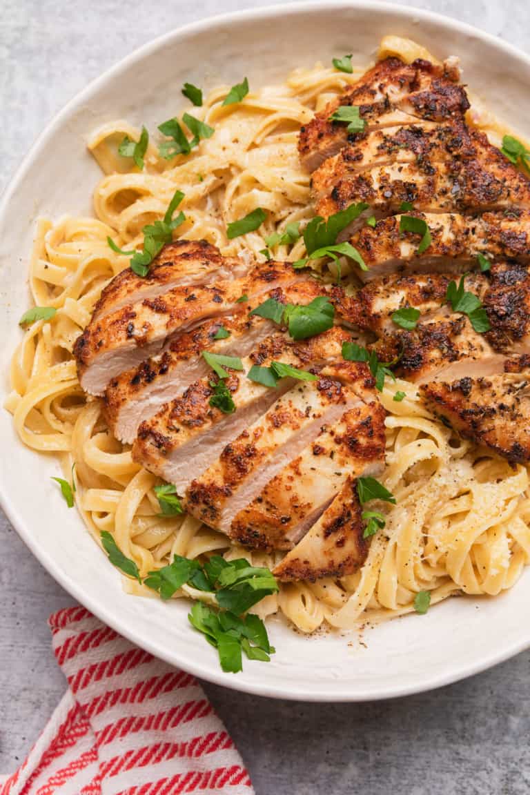 Easy Chicken Fettuccine Alfredo Lighter Than Olive Garden The Travel Palate